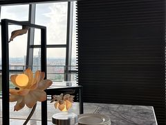 -上海漕河泾万丽酒店