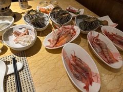 -雍和会海鲜姿造自助(湖东路店)