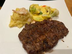 -兰特伯爵西餐厅·啤酒屋(方庄店)