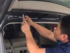 -畅通航行汽车钣金喷漆 无痕修复·局部喷漆