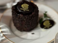 巧克力蓝莓蛋糕-COVA(新天地Xintiandi店)