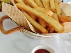 -宿醉意大利餐厅(老车站1970文创园店)