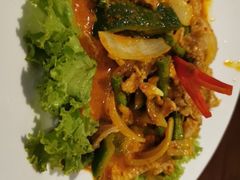 -Neary Khmer Restaurant