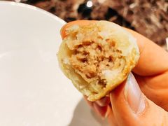 鲜肉一口酥-宋记饼家(石门二路店)