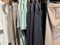 -百年港湾奥特莱斯(香炉礁店)
