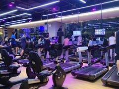 -威克健身游泳(万菱汇店)