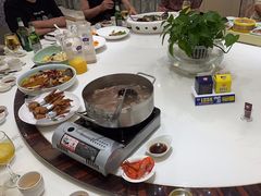 -沪华海鲜大酒楼(南汇店)