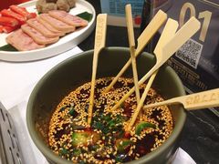 -红鼎豆捞·非遗鲍皇汤火锅(宝丰路店)