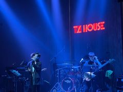 -TZ House音乐现场(来福士中心店)