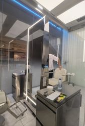 -PE SALON