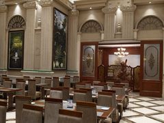 -山明水秀大饭店