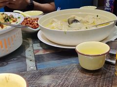 -小红鲸·海鲜餐厅(轸大路店)