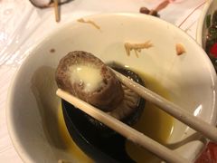 -鲜入围煮花胶鸡海鲜火锅