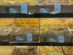 -牛朋牛奶棚(南昌路店)