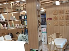-霸王茶姬(南强街店)