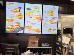 -麦当劳(北苑秋实路店)