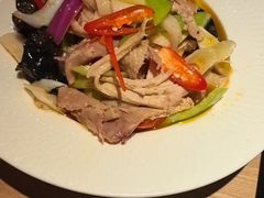 -耶里夏丽·新疆菜·28年喀什老馆(田林东路店)