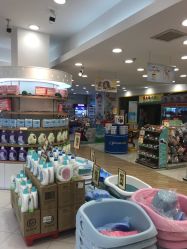 -婴知岛(绿宝广场店)