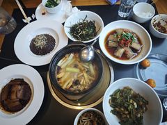 -黔蘑菇四季餐厅(观山湖店)