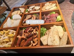 -芸鲜季·云南野生菌餐厅· 云南风物味研社(闵行店)