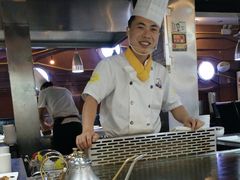 -利昂法式铁板主题餐厅(新奥购物中心店)
