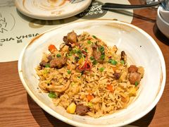 黑松露牛肉鹅肝炒饭-一沙一城·岩烤牛扒(深圳首店)