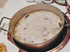 -洪氏嗨捞·猪肚鸡火锅(阳光天地店)