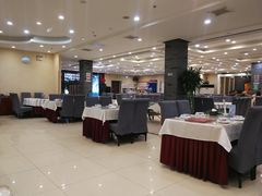 大堂-大鸭梨烤鸭店(金顶街店)