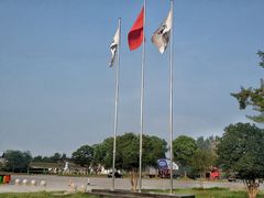 -平望服务区·停车场