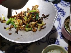 -卢大鲜鱼头捞饭(美利广场店)