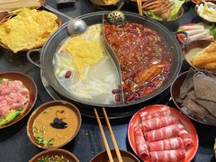-谭记重庆老火锅(总店)