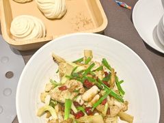 -老湘亲·品鉴湘菜(蔡塘爱琴海店)