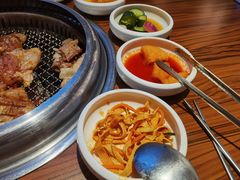 -烧肉一番·新韩式炭火烤肉(大岭山店)