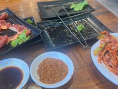 -韩风烤牛肉冷面店