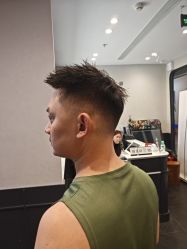 -贝勒爷专业男发