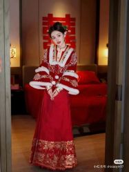 -Lady  Jane高端婚纱礼服馆