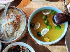 -吃饭皇帝大土家民族菜(正大广场店)