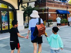 -季高兔窝窝亲子园(上海薰衣草公园店)