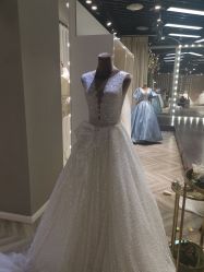 点击看大图 -Lady Jane高端婚纱礼服馆