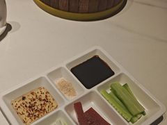 -皇城根·鲁菜济南菜·吊炉烤鸭·炒鸡鱼头(济南旗舰店)