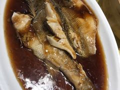 西湖醋鲈鱼-浦江餐饮•上海菜馆(五四路店)