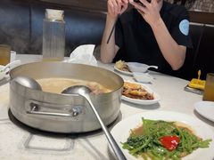 -肥仔文澳门猪骨煲(南京西路店)