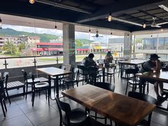 景观位-Cha Café and Bistro