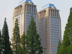 -复旦大学光华楼