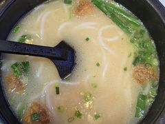 -东巴谷野生菌火锅餐厅