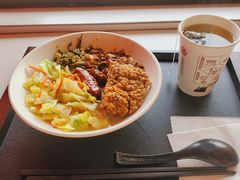 卤肉鸡腿饭套餐-永和大王(小厨·东四十条店)