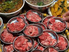 -云阿蛮云南生烫牛肉米线(奉贤路店)