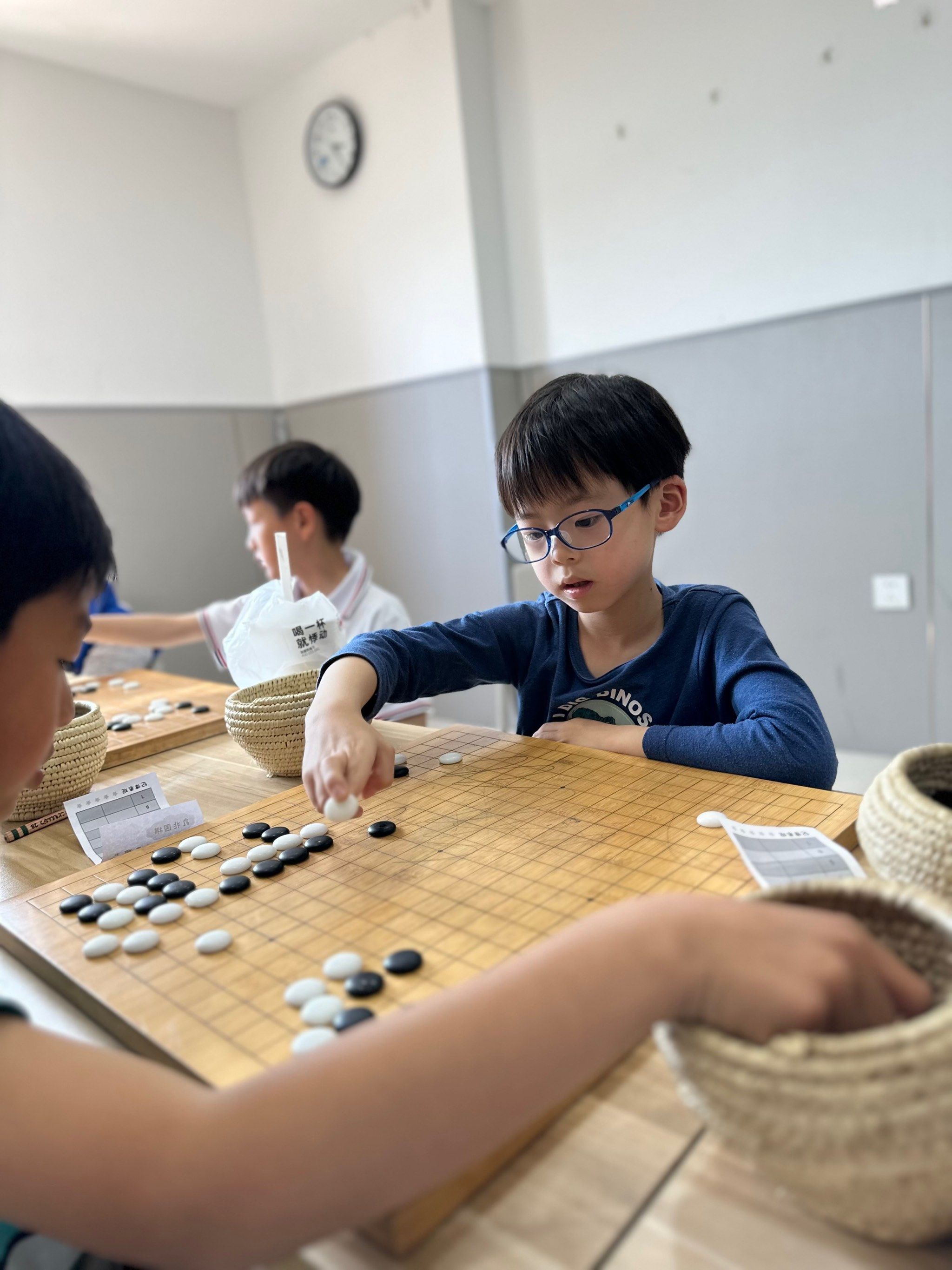 浦东小朋友们下棋的围棋角