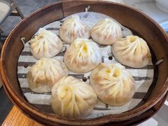 蟹粉小笼包-馋三尺蟹粉小笼(人民广场店)