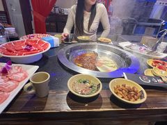 -唇辣号重庆老火锅(燕郊鑫乐汇店)